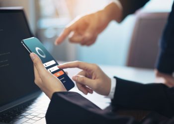 Wearable Apps for iOS and Android