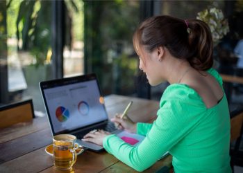 How To Get Testimonials That Drive Sales