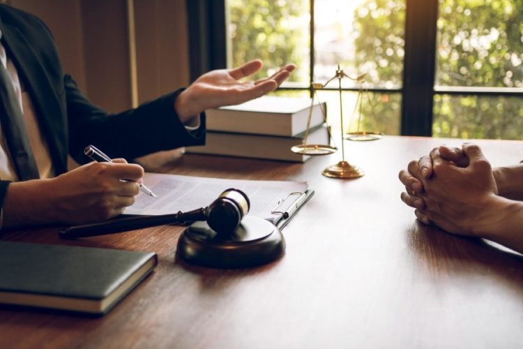 Tips On How to Hire An Effective and Good Business Lawyer in the Philippines