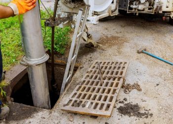 Top 5 Considerations When Choosing a Drain Cleaning Service Provider