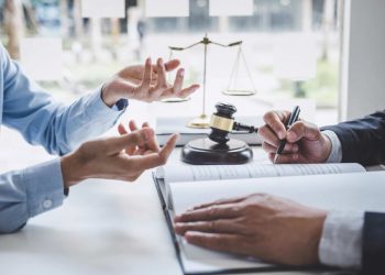 Is It Possible To Get a Personal Injury Lawyer Offering Free Consultation?