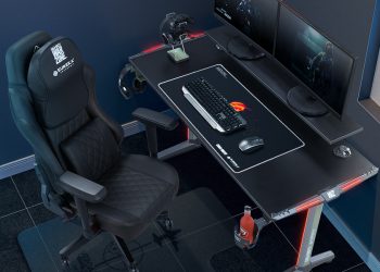 Review: Eureka Ergonomic Sentry RGB Gaming Desk w/ Monitor Shelf Gaming Desk By: Will Firth