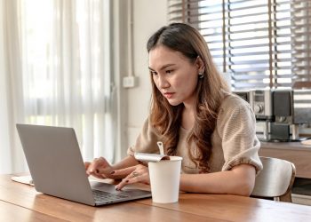 3 Ways to Stay Safe at Work: Tips for Covert Body Armour