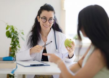 5 Reasons Why You Should Attend a Weight Loss Clinic