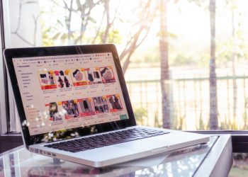 3 Major Advantages of Digital Product Catalogs