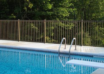 10 Reasons Why Everyone Needs A Pool Safety Barrier