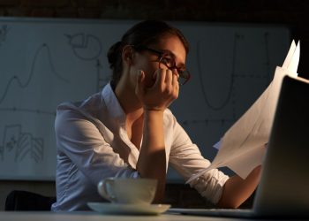 Tips for Managing Company Debt and Solving Financial Problems