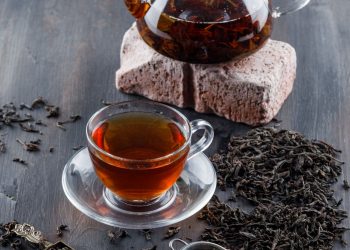 ceylon black tea leaves