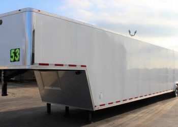 Useful tips to safely load and unload a car trailer