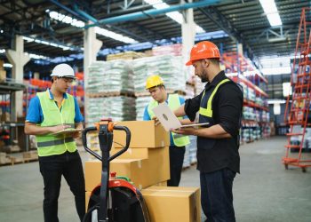 Be Trendy and Stay Toasty with This Season’s Best Wholesale Hats