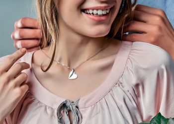 11 Unconventional Tips for Building Your Jewelry Earring Brand