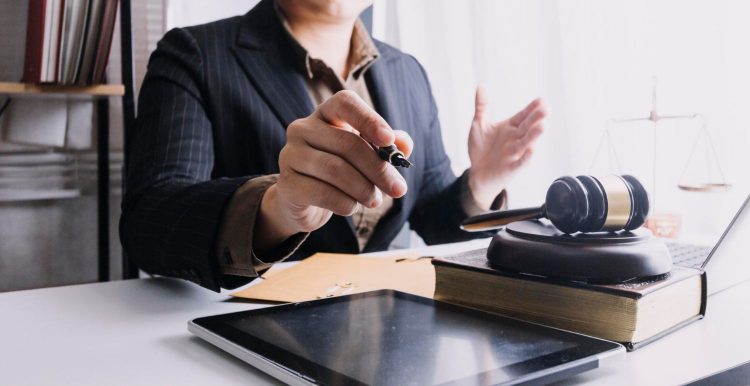 When should you hire a personal injury attorney?