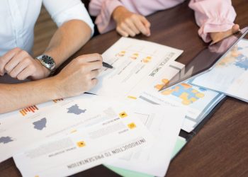 ENHANCING COMFORT, STYLE, AND EFFICIENCY FOR INDIVIDUALS AND BUSINESSES WITH CONSERVATORY BLINDS