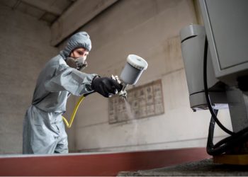 How Vapor Blasting Compares to Sandblasting and Other Surface Preparation Methods