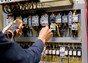 Ensuring Electrical Safety: The Importance of an Electrical Safety Course in Hamilton
