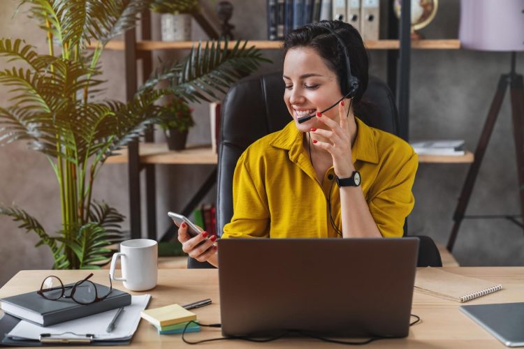 How to Manage Living With Fellow Remote Workers