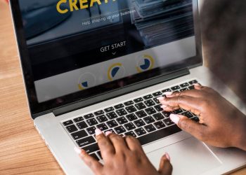 Unleash Your Creativity: The Benefits of Using Showit as a Website Builder