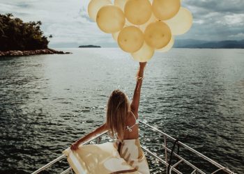 Experience the Ultimate Vacation on Sailing Yachts