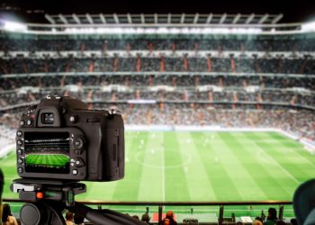 How to live stream football for free with 8xscore.com