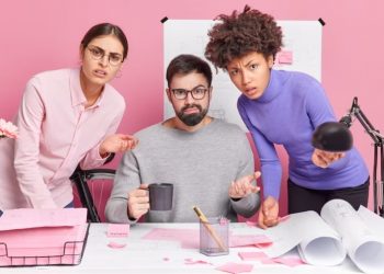 Why graphic design is a popular career choice?