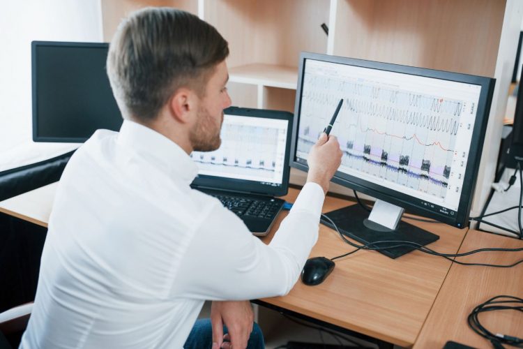 Top Technical Analysis Tools for Traders