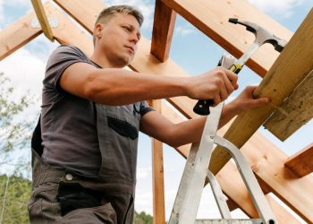 Perfect Decking Material: Woodbridge, Virginia Deck Builders