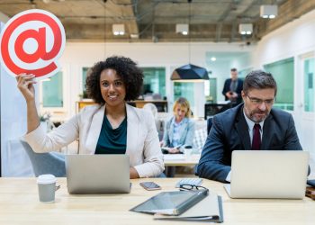 Why Should You Hire Digital Marketing Virtual Assistants?