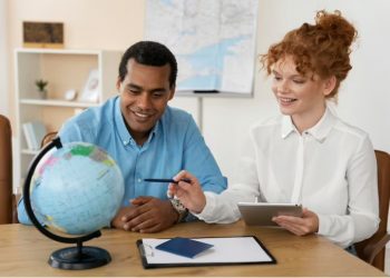 Who is Ronen kurzfeld and How he is Helping People to Migrate in Canada