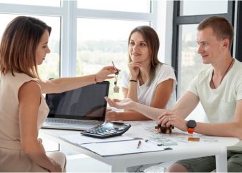 How to Steer Clear of We Buy Houses for Cash Scams in Wisconsin