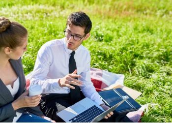 How to Find The Best Solar Company Near Me? – A Comprehensive Guide