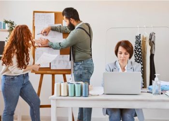 The Benefits of Utilizing a 3PL Warehouse Partner for Your E-commerce Brand