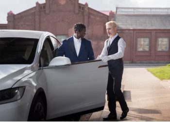 Unlocking the Mini 3 Pro: Say Goodbye to NFZ & Altitude Restrictions with FlyLusive