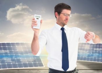 Should I Combine Battery Storage With Solar?
