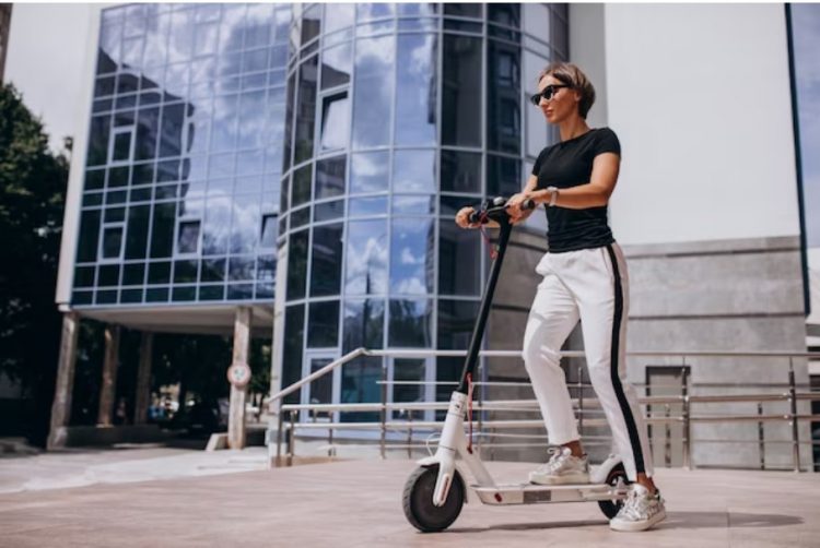 Electric Scooter Insights: Charge Time, Durability, and Performance