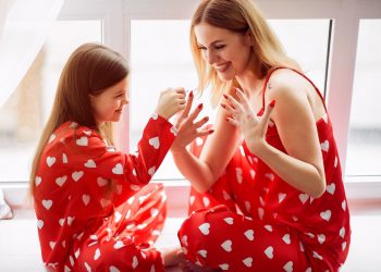 Maternal Bond: Heartfelt Mom and Daughter Activities