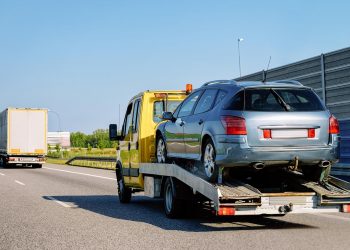 Navigating the Road with Peace of Mind: Orlando Towing Service and Roadside Assistance