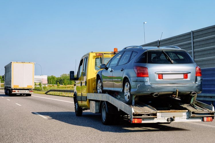 Navigating the Road with Peace of Mind: Orlando Towing Service and Roadside Assistance