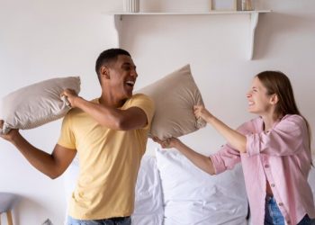 Combating Snoring: Explore the Efficacy of Nitetronic Anti-Snore Pillows