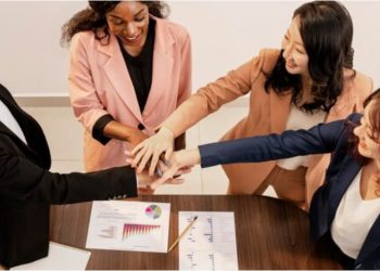 Corporate Team Building: Success Through Strong Bonds