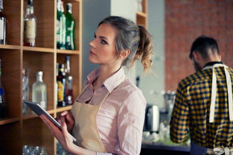 The Role of Intelligent Menu Management for Wine and Beverage Services