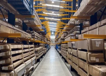 Maximizing Storage Efficiency with Cantilever Racking Systems