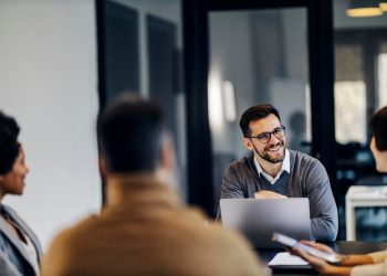 How To Hire The Right Business Consultant