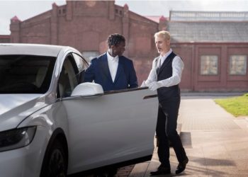 How to Get Private Limo Transfer from Denver to Vail