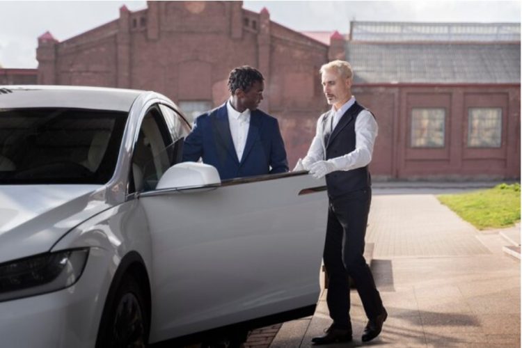 How to Get Private Limo Transfer from Denver to Vail