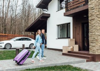 Dreaming of a Container Home? Get ready to Embark on an Exciting Journey to Find the Perfect Spot for your Unique Dwelling!