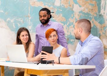 What are the Benefits of Hiring a Marketing Agency?