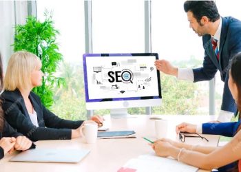 The Ultimate Guide on Writing a Blog Post: Strategies for Keyword Placement and Link Building