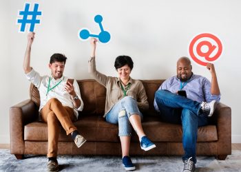 Threads and Twitter-like Platforms: Differences Unveiled