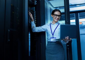 Mastering Email Delivery: A Guide to Choosing the Right SMTP Server