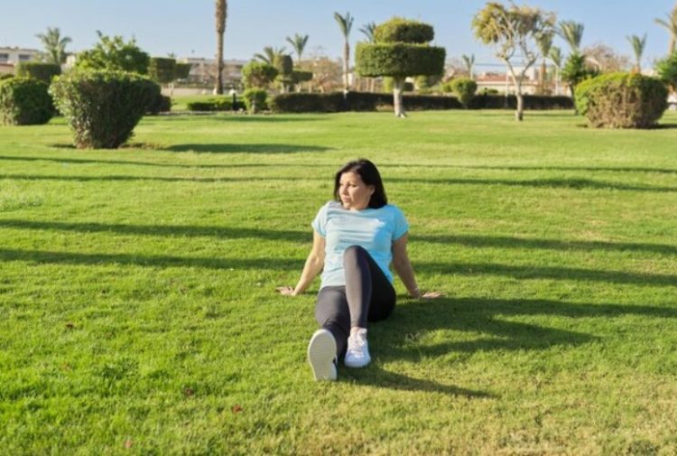 Best replacement of Natural lawn ever- Artificial lawn 